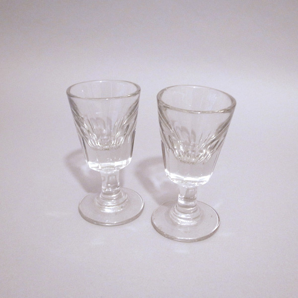 1800年代の丈夫なアンティークグラス | アンティークガラス杯 | cross