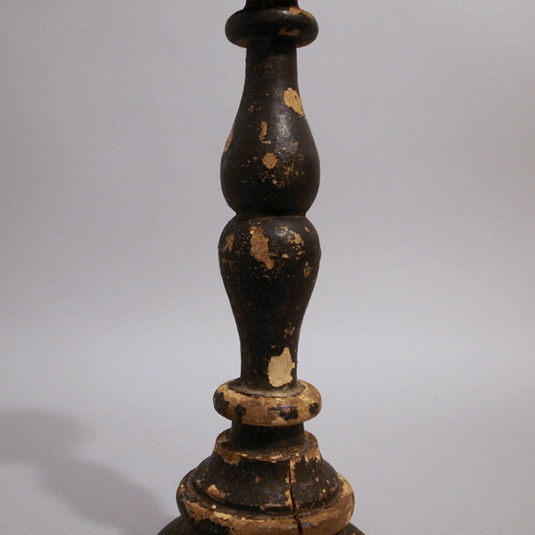 17世紀の木製燭台-ディティール