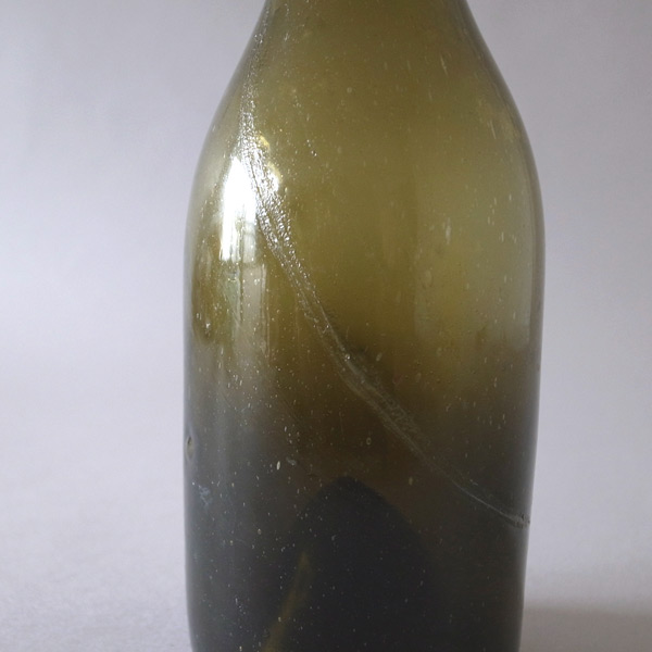 18世紀イタリアのワインボトル-胴部