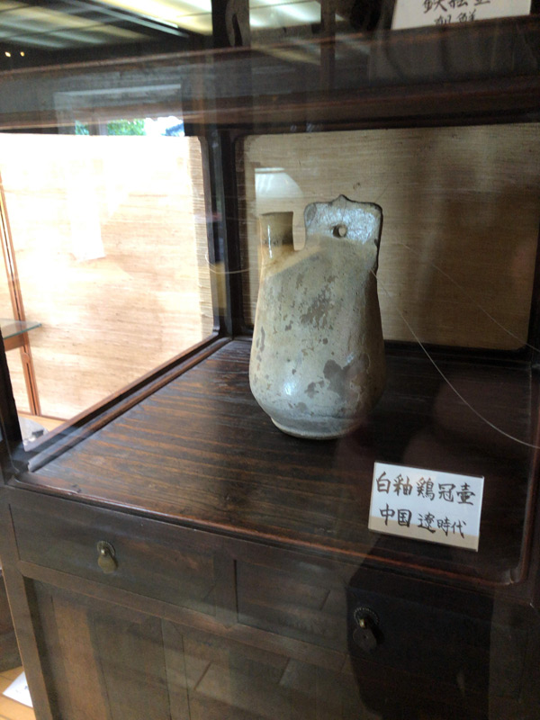 益子参考館の展示物-中国の白釉