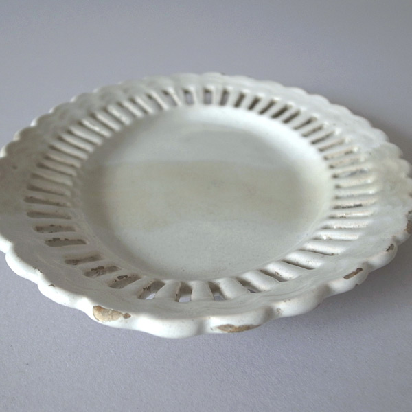 18-19世紀マヨリカのオーバル小皿-釉薬ディティール