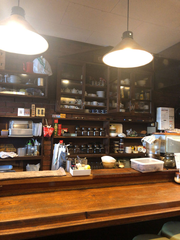 昭和な喫茶-三丁目のコーヒー屋カウンター